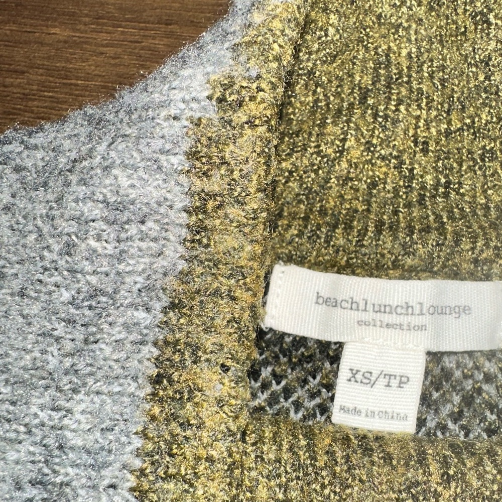 beachlunchlounge Camo mock neck Sweater Jumper Top XS SAKS 5th Ave Nordstrom - Picture 5 of 6